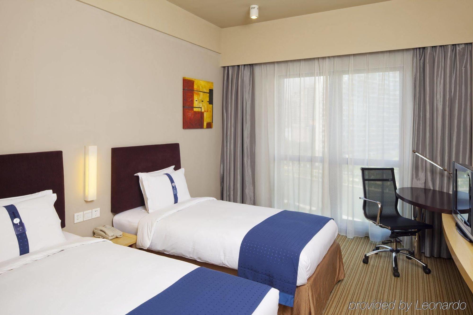 Holiday Inn Express Shanghai Putuo, An Ihg Hotel Номер фото